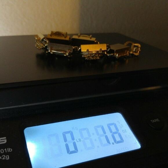 Vintage Mother of Pearl Rhinestone Box Style Link Bracelet, Distressed, 1950s - Picture 11 of 11